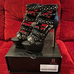 6” BLACK SHOE DAZZLE PLATFORM HEELS BRAND NEW